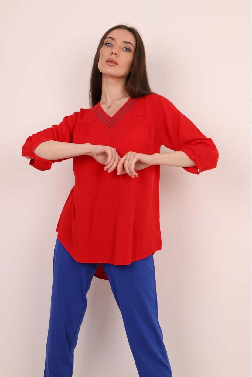 V Yaka Sim Detaylı Bluz