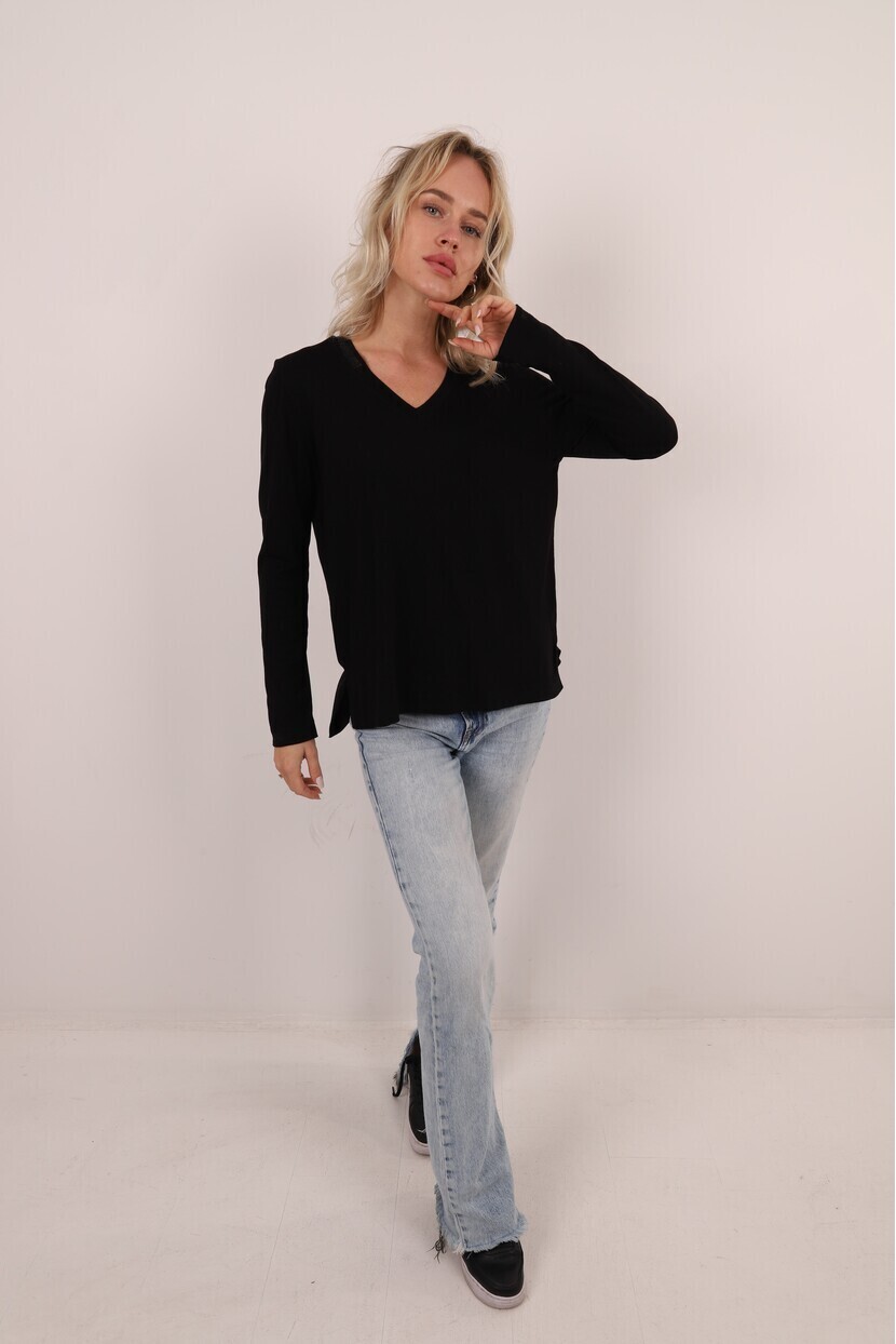 YAKA VE KOL SİM DETAYLI TRİKO