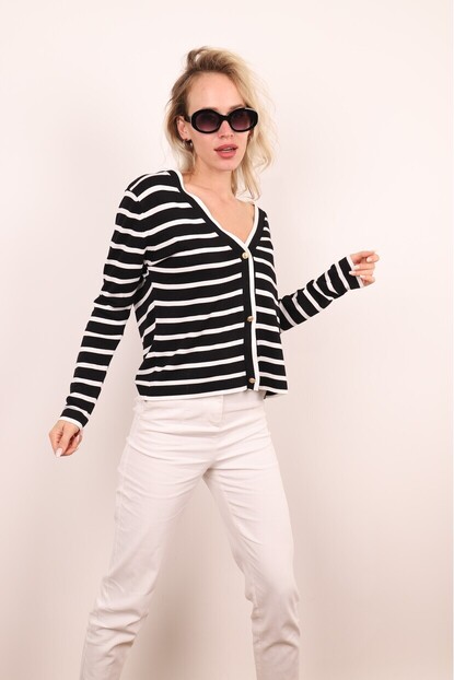 ÇİZGİLİ TRİKO HIRKA