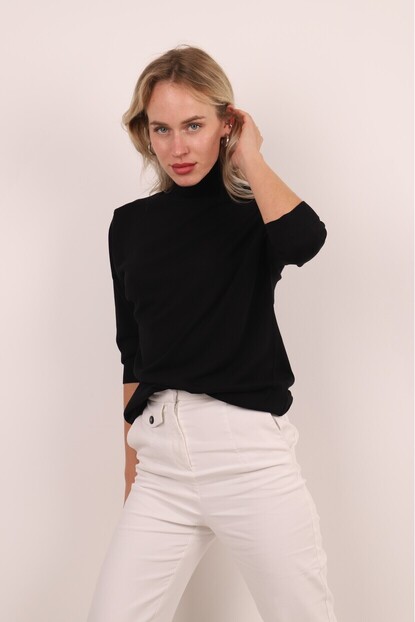 DİK YAKA ÖRGÜ KAZAK