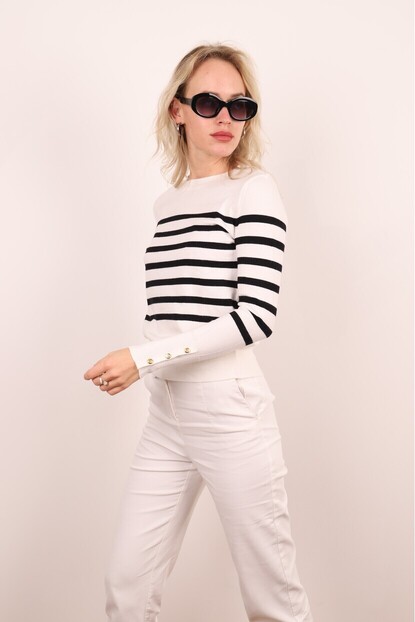 KOL DÜĞMELİ ÇİZGİLİ TRİKO