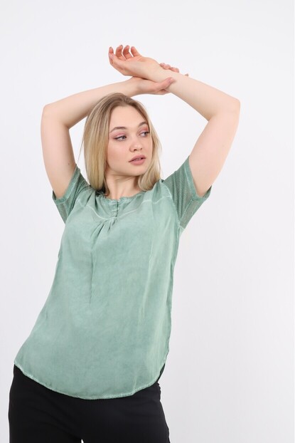 Kolları File Detaylı Kısa Kol Bluz