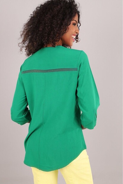 Omuz Sim Detaylı Gömlek