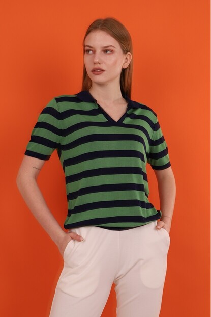 Polo Yaka Kalın Çizgili Triko