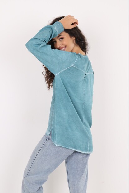 V Yaka Triko Dokuma Karışımlı Bluz