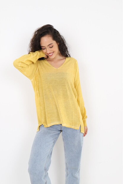 V Yaka Triko Dokuma Karışımlı Bluz