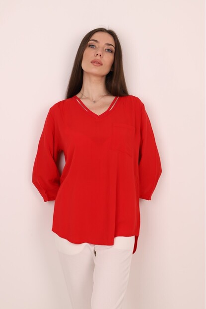 Yaka Detaylı Gömlek 