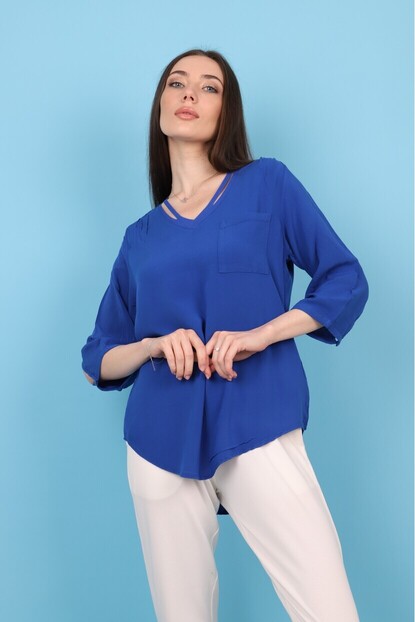 Yaka Detaylı Gömlek 