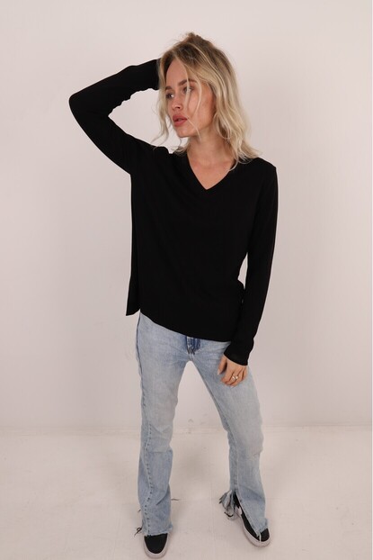 YAKA VE KOL SİM DETAYLI TRİKO